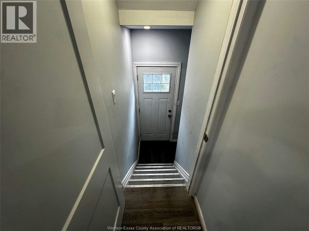 3114 Peter Street, Windsor, ON, N9C 1H3 - 6