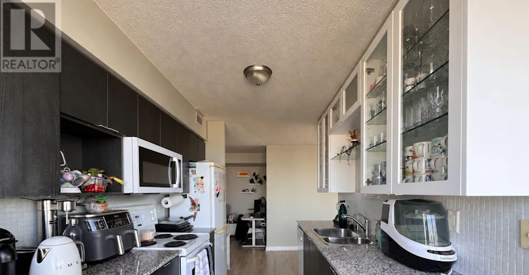 2812-15 Fort York Boulevard, Toronto, ON, M5V 3Y4 - 10