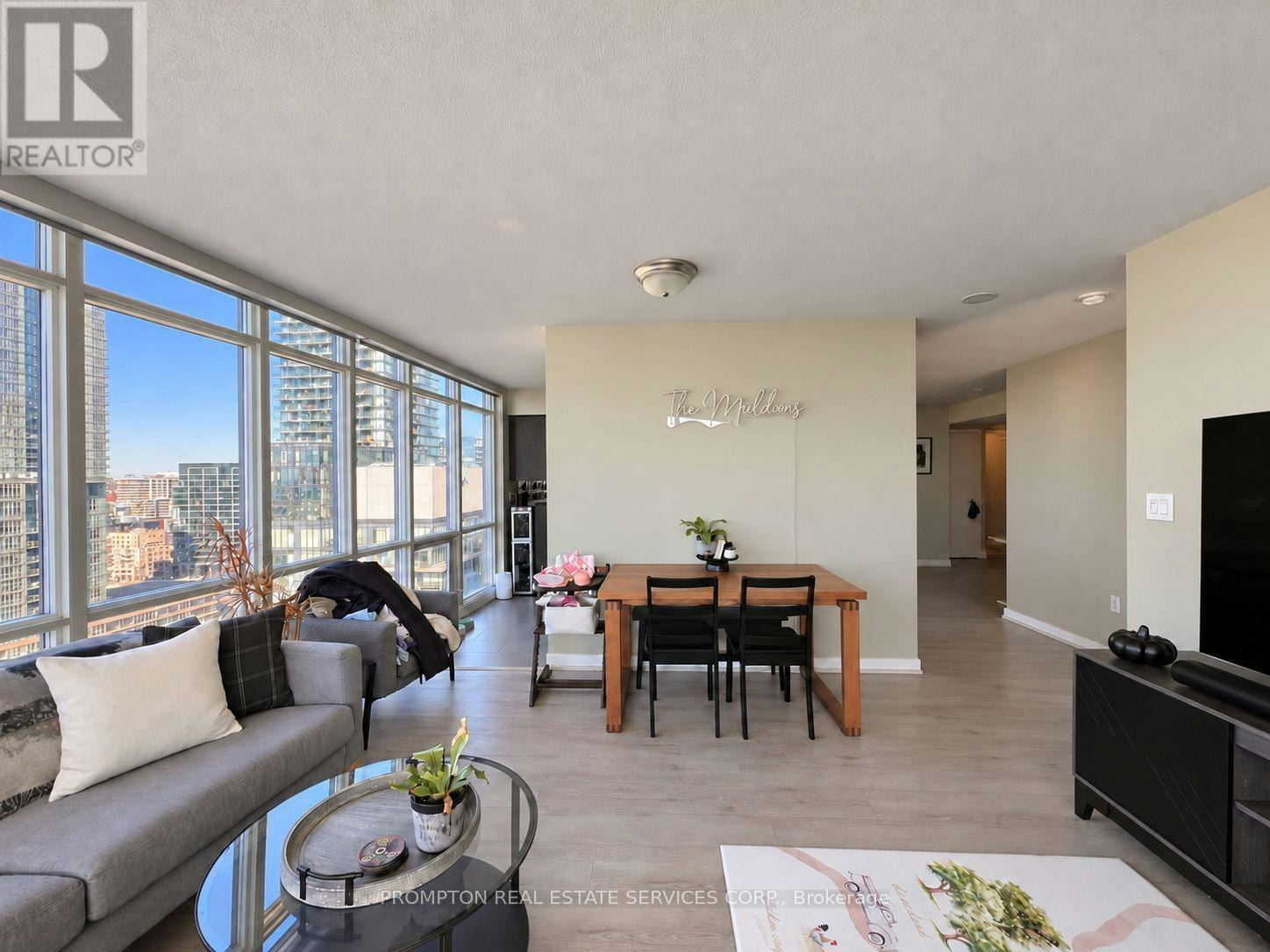2812-15 Fort York Boulevard, Toronto, ON, M5V 3Y4 - 4