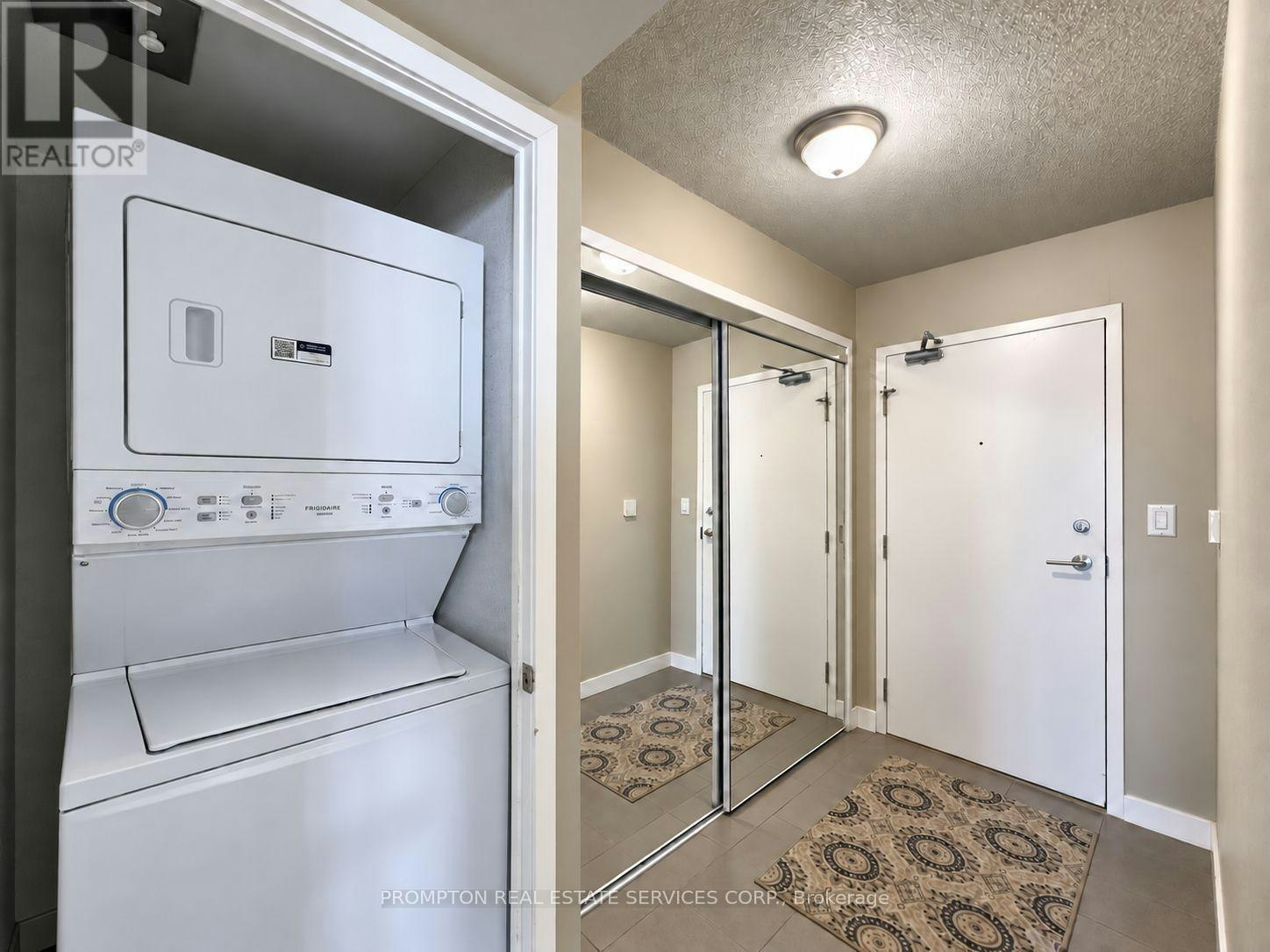 2812-15 Fort York Boulevard, Toronto, ON, M5V 3Y4 - 26