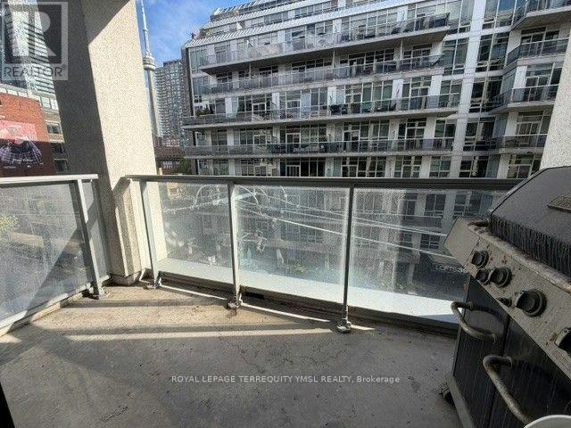 410-39 Brant Street, Toronto, ON, M5V 0M8 - 8