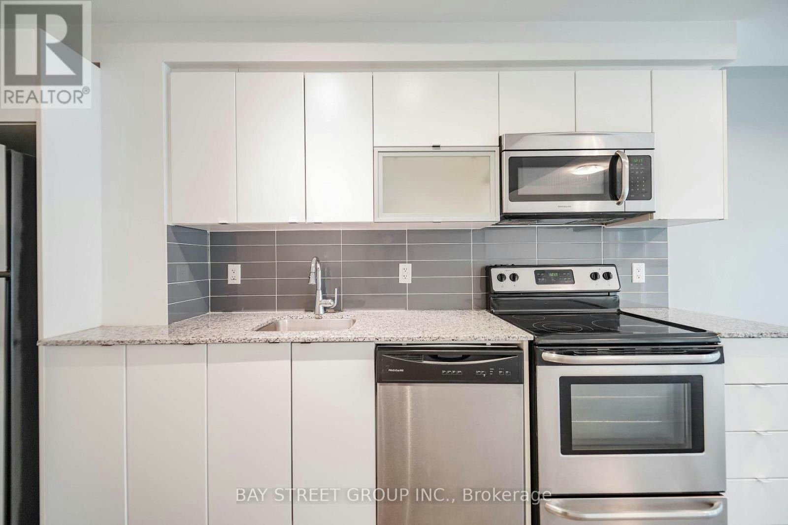 805-150 Liberty Street EAST, Toronto, ON, M6K 3R5 - 12