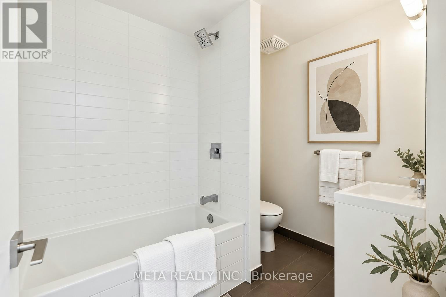 PH703-130 Rusholme Road, Toronto, ON, M6H 2Y7 - 11