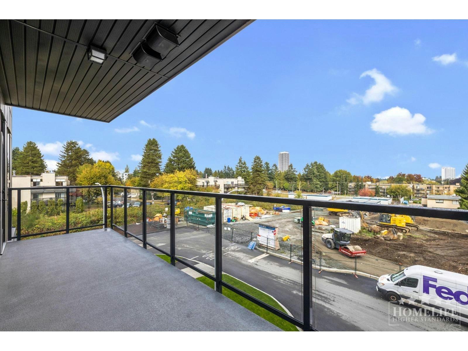 302-10425 147 Street, Surrey, BC, V3R 0J9 - 15