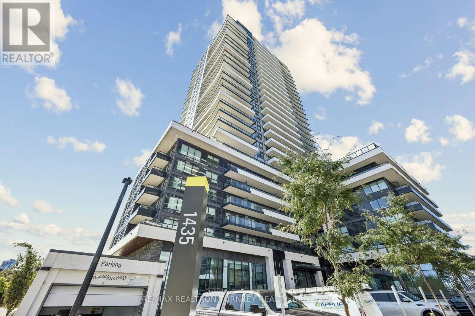 912-1435 Celebration Drive, Pickering, ON, L1W 0C4