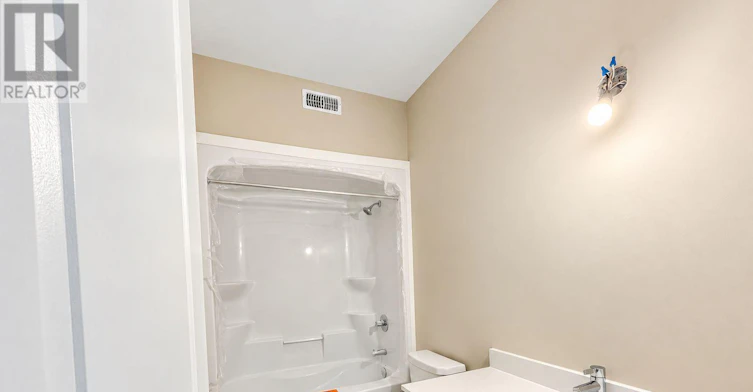 8-1 Riverdale Drive, Wasaga Beach, ON, L9Z 1E9 - 11
