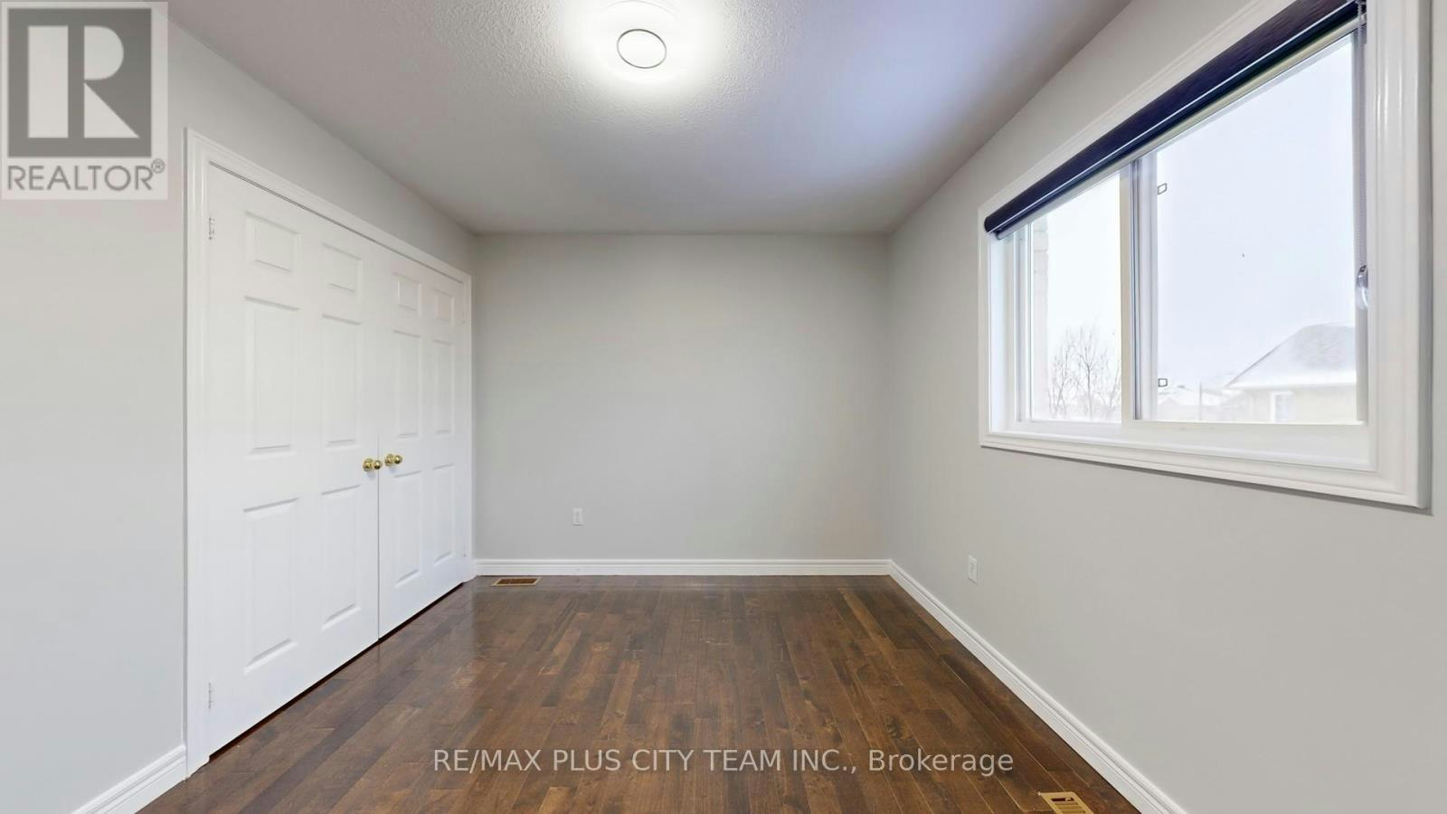 4 Slessor Lane, Brampton, ON, L6P 1M3 - 27