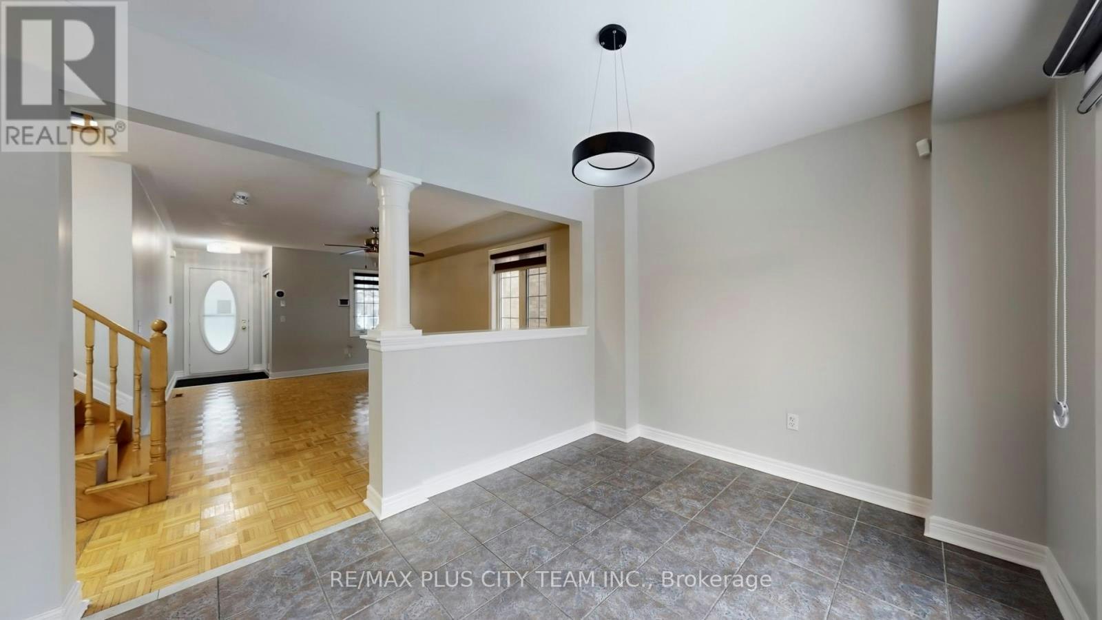 4 Slessor Lane, Brampton, ON, L6P 1M3 - 7