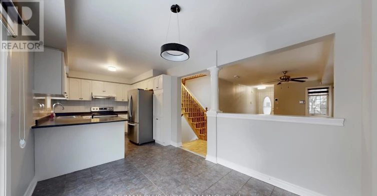 4 Slessor Lane, Brampton, ON, L6P 1M3 - 6
