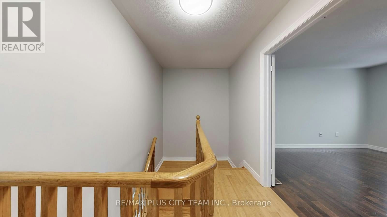 4 Slessor Lane, Brampton, ON, L6P 1M3 - 14