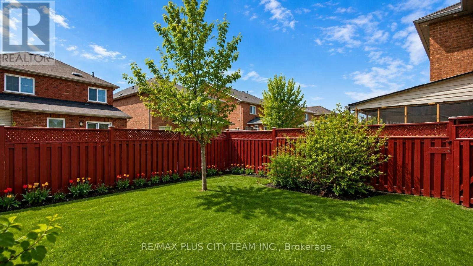 4 Slessor Lane, Brampton, ON, L6P 1M3 - 36