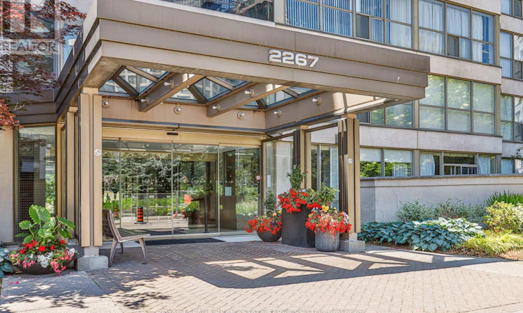 1304-2267 Lake Shore Boulevard W