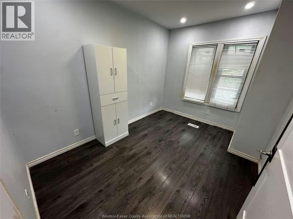 3112 Peter Street, Windsor, ON, N9C 1H3 - 11