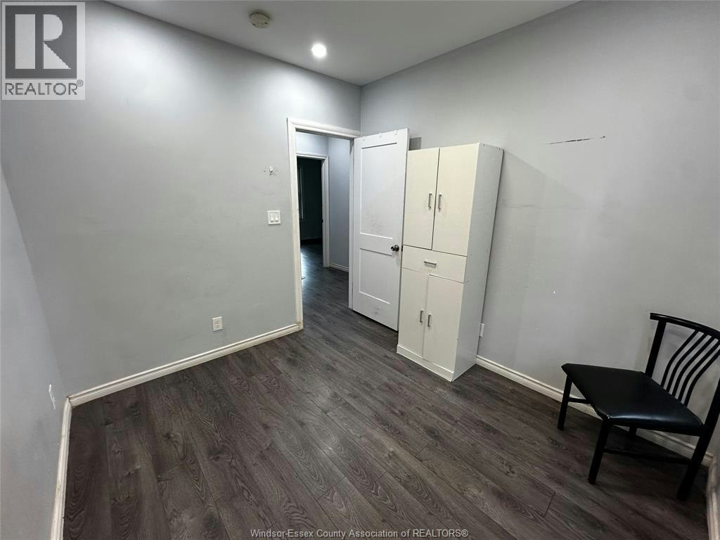 3112 Peter Street, Windsor, ON, N9C 1H3 - 16