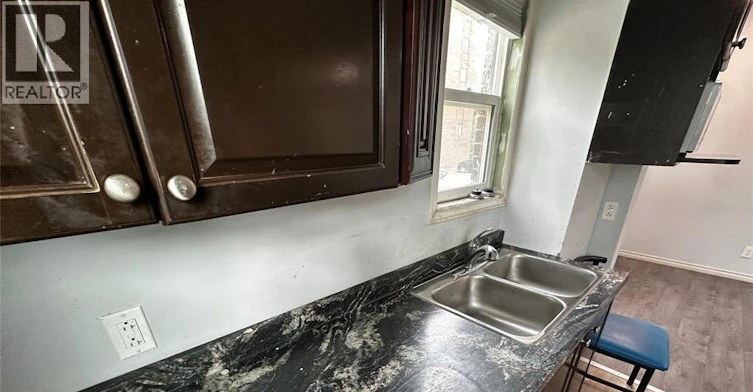 3112 Peter Street, Windsor, ON, N9C 1H3 - 7