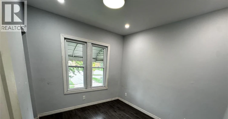 3112 Peter Street, Windsor, ON, N9C 1H3 - 9