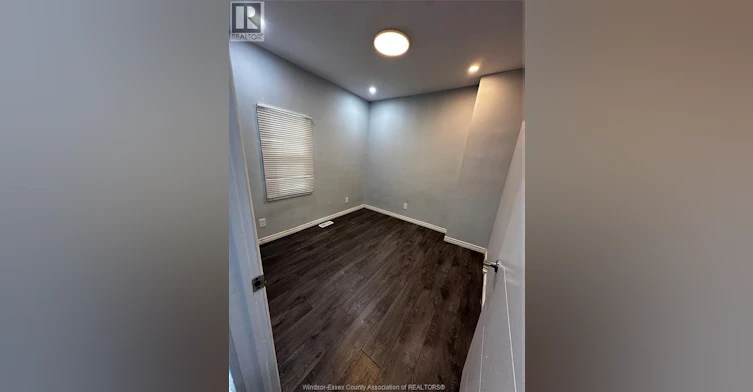3112 Peter Street, Windsor, ON, N9C 1H3 - 18