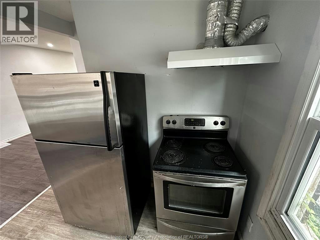 3112 Peter Street, Windsor, ON, N9C 1H3 - 8