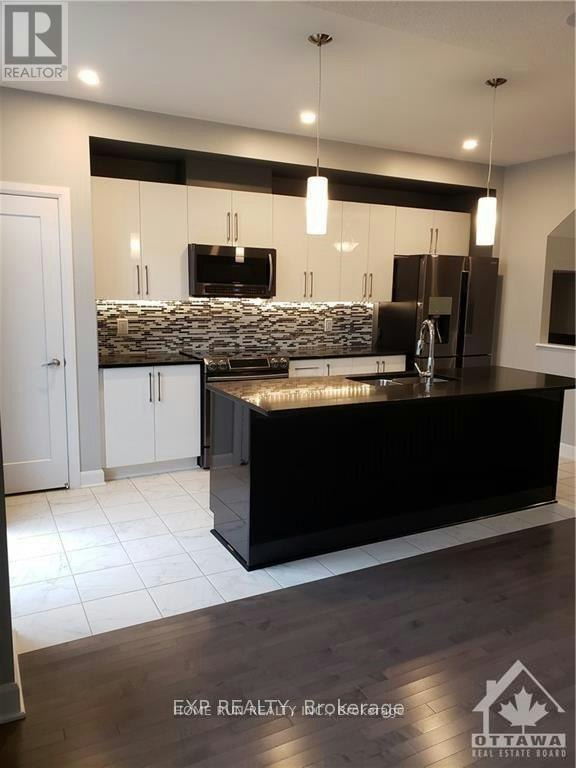 920 Kilbirnie Drive, Manotick, ON, K2J 6G2 - 6