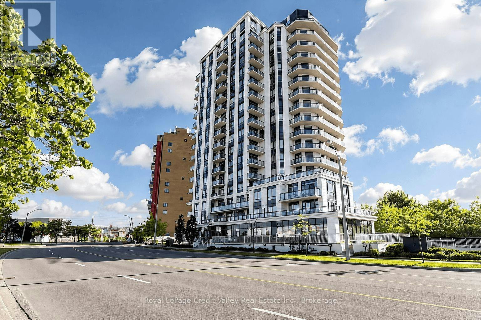 1103-840 Queens Plate Drive, Toronto, ON, M9W 6Z3