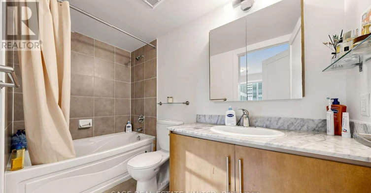 1007-20 Blue Jays Way, Toronto, ON, M5V 3W6 - 16