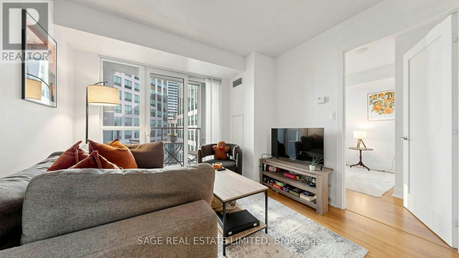 1007-20 Blue Jays Way, Toronto, ON, M5V 3W6 - 6