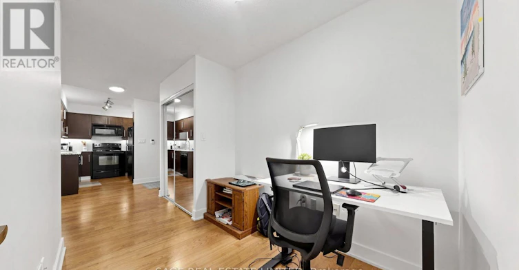 1007-20 Blue Jays Way, Toronto, ON, M5V 3W6 - 23