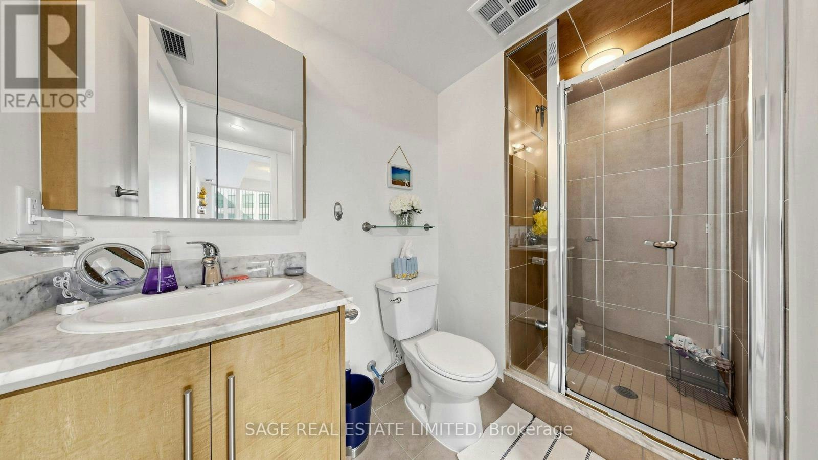 1007-20 Blue Jays Way, Toronto, ON, M5V 3W6 - 25