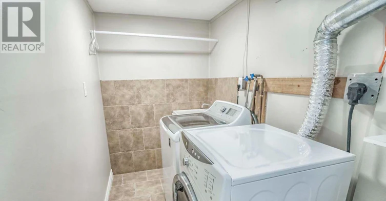 3614 Holden (Unit 1 Crescent, Mississauga, ON, L5A 2V8 - 14