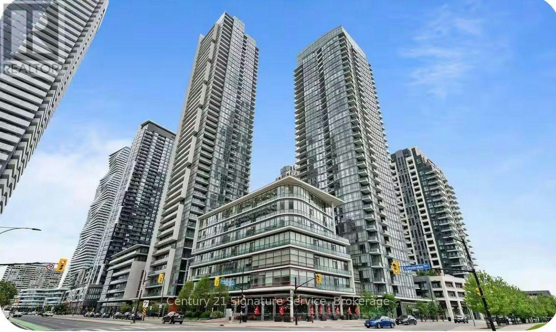 711-4070 Confederation Parkway, Mississauga, ON, L5B 0G4