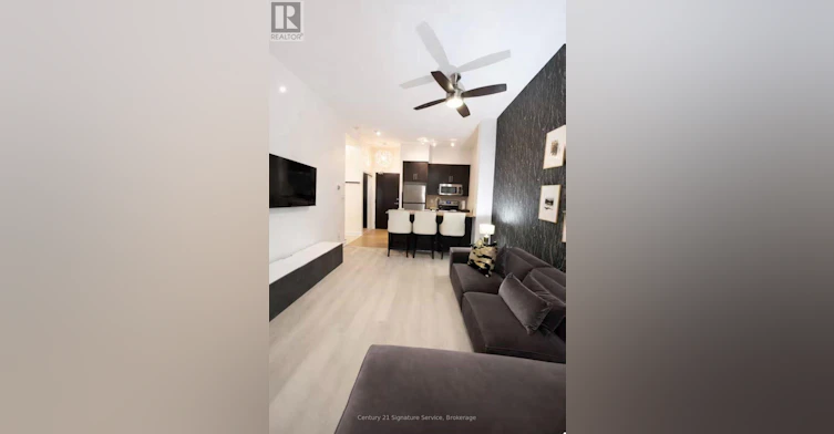 711-4070 Confederation Parkway, Mississauga, ON, L5B 0G4 - 4