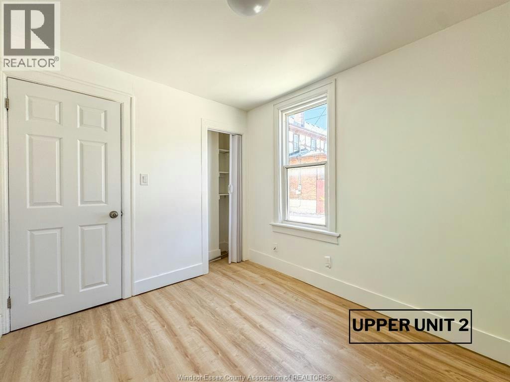 126 UPPER-130 Elm Avenue, Windsor, ON, N9A 5G8 - 12