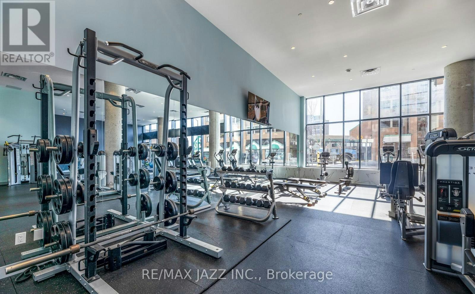 1518-80 Bond Street E, Oshawa, ON, L1G 0E6 - 11
