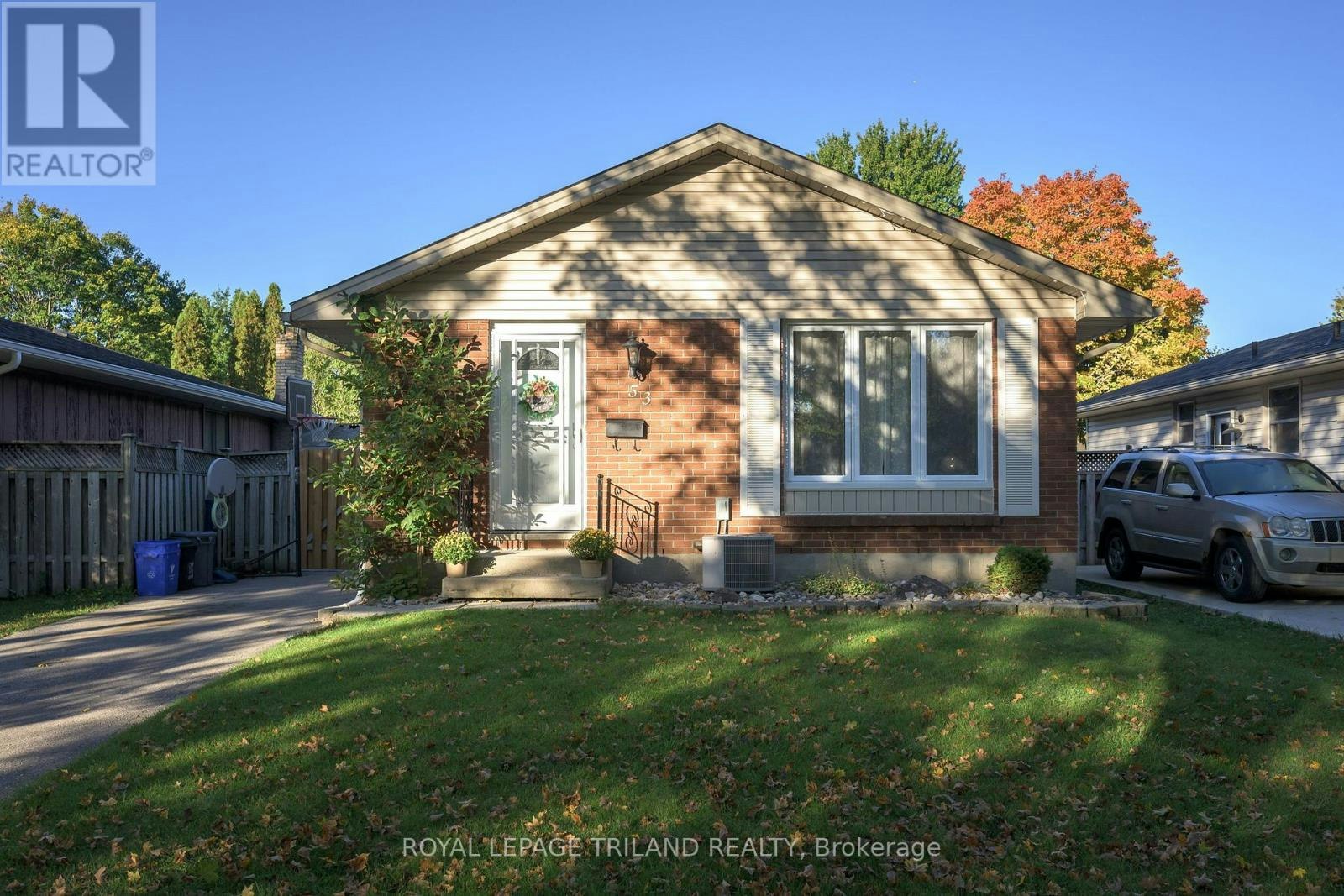 53 Stroud Crescent, London, ON, N6E 1Z5