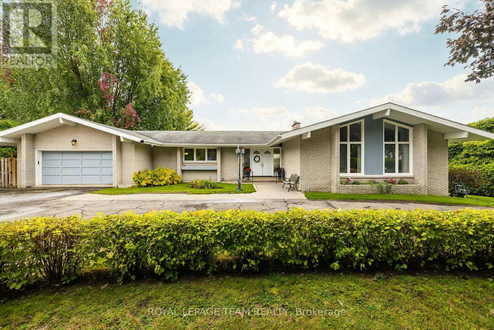 2027 Dundas Street, Cardinal, ON, K0E 1E0