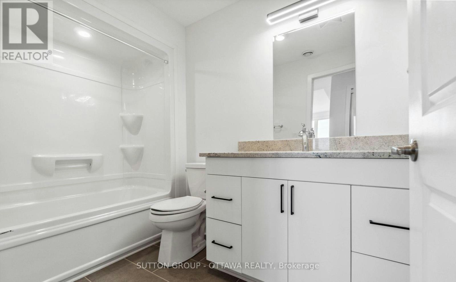 7 Maple Avenue, Smiths Falls, ON, K7A 1Z4 - 7