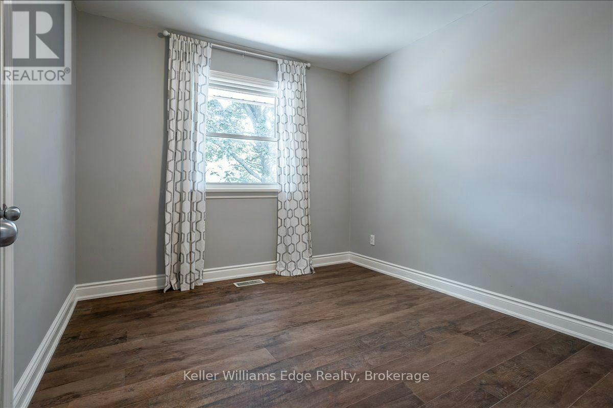 UPPER-17 21st Street WEST, Hamilton, ON, L9C 4M3 - 20