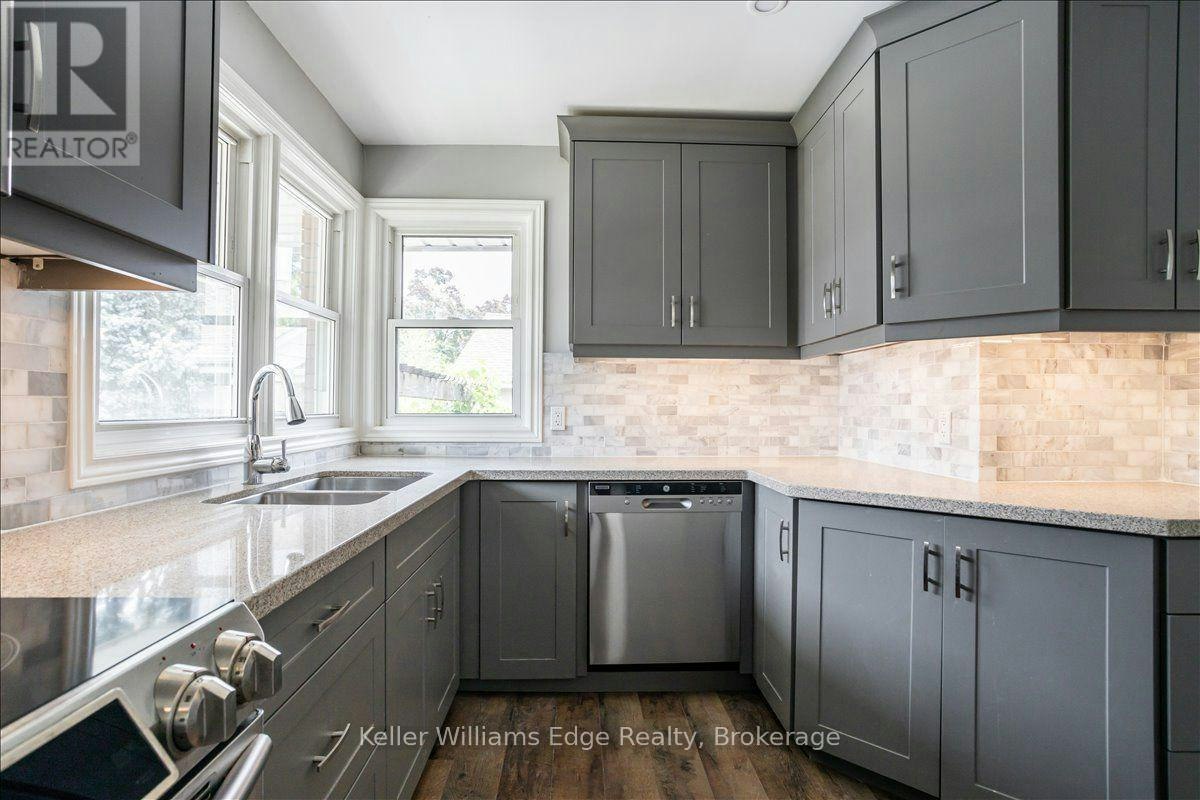 UPPER-17 21st Street WEST, Hamilton, ON, L9C 4M3 - 11