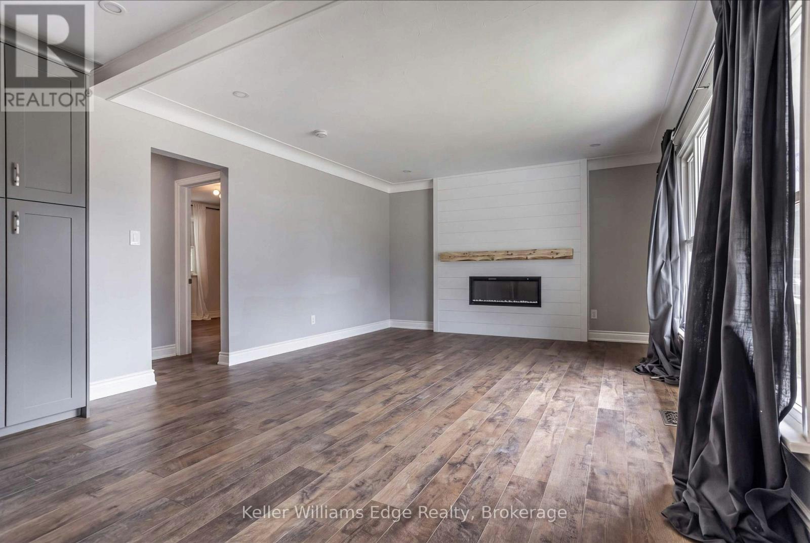 UPPER-17 21st Street WEST, Hamilton, ON, L9C 4M3 - 5