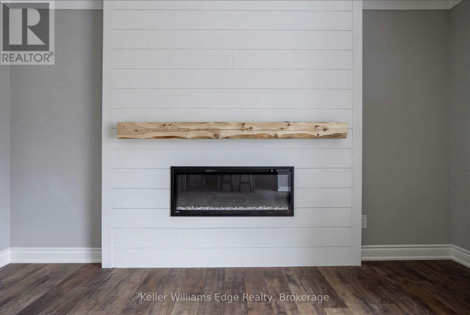 UPPER-17 21st Street WEST, Hamilton, ON, L9C 4M3 - 8
