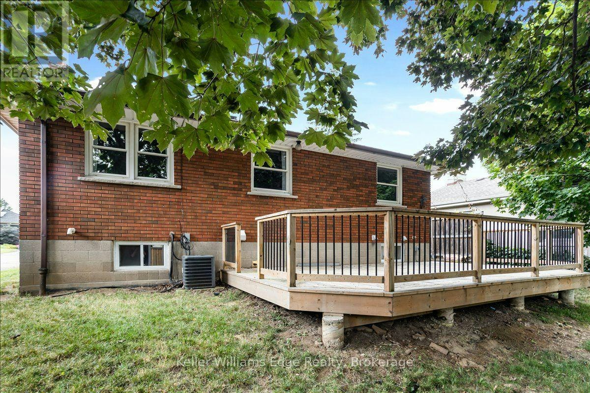 UPPER-17 21st Street WEST, Hamilton, ON, L9C 4M3 - 27