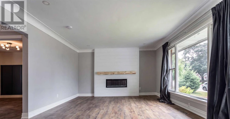 UPPER-17 21st Street WEST, Hamilton, ON, L9C 4M3 - 6