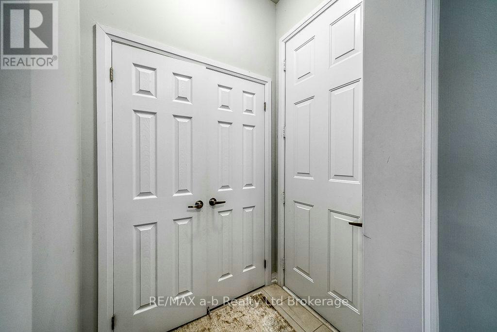 1137 Edinburgh Drive, Woodstock, ON, N4T 0M3 - 6