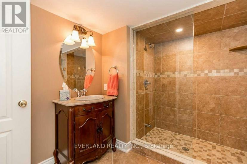 BSMT-159 Ivy Jay Crescent, Aurora, ON, L4G 0E9 - 2