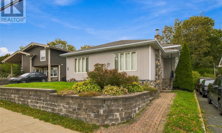 35 Cowan Avenue