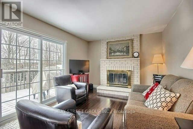 123 Heathwood Heights Drive, Aurora, ON, L4G 4W2 - 8