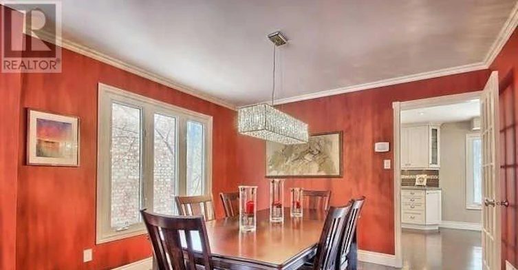 123 Heathwood Heights Drive, Aurora, ON, L4G 4W2 - 5