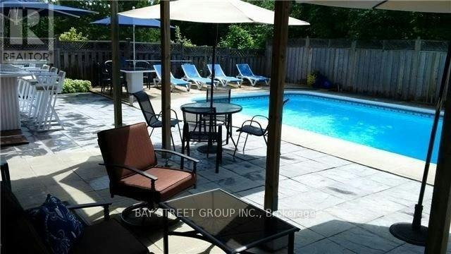 123 Heathwood Heights Drive, Aurora, ON, L4G 4W2 - 16