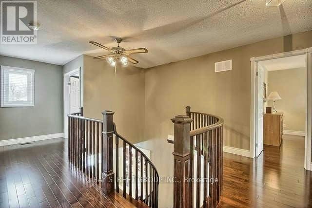 123 Heathwood Heights Drive, Aurora, ON, L4G 4W2 - 10