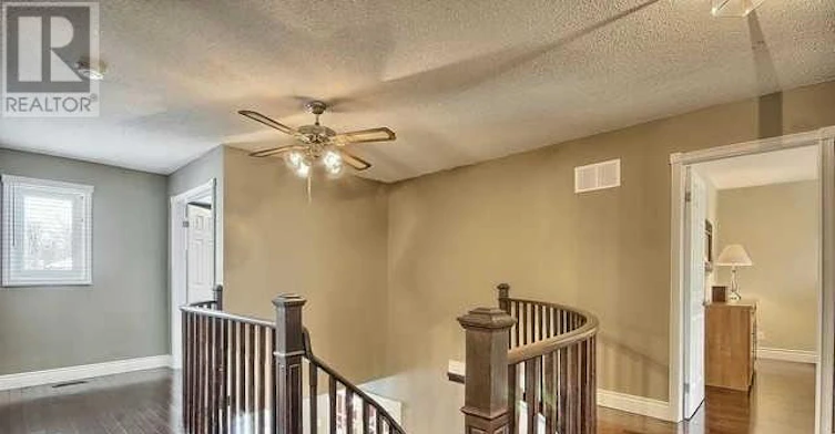 123 Heathwood Heights Drive, Aurora, ON, L4G 4W2 - 10